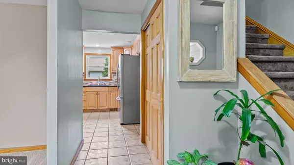 141 N WOODBINE AVE, Langhorne, PA 19047