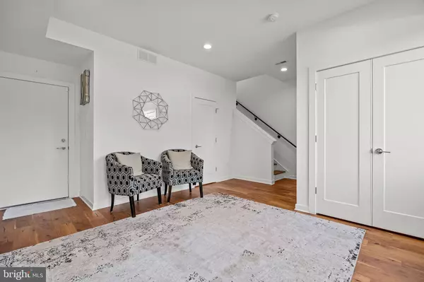 4449 RIVER RIDGE CT, Philadelphia, PA 19129