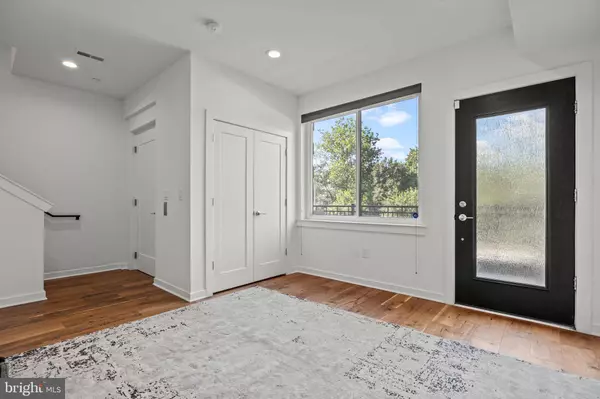 4449 RIVER RIDGE CT, Philadelphia, PA 19129