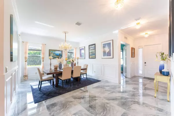 984 Sterling Pine PL, The Acreage, FL 33470