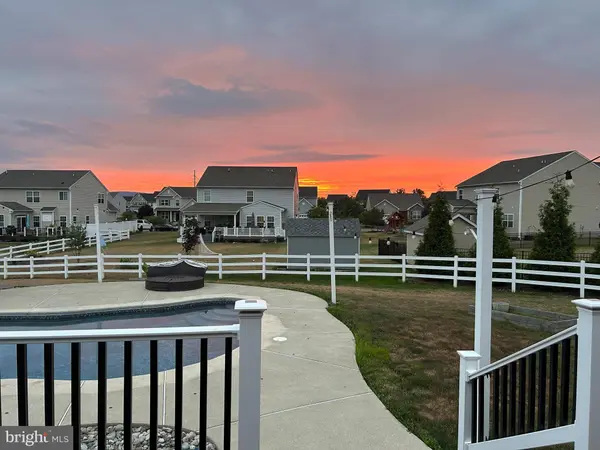 75 WINDOVER DR, Gilbertsville, PA 19525