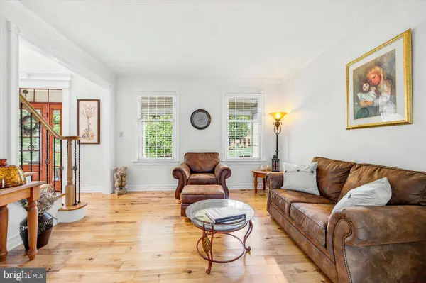 400 HAGAN CT, Doylestown, PA 18901
