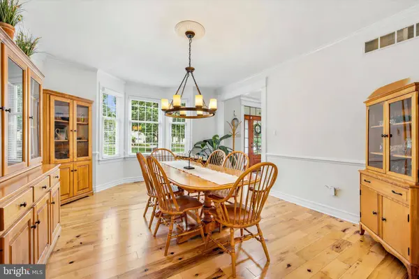 400 HAGAN CT, Doylestown, PA 18901
