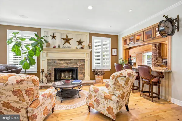 400 HAGAN CT, Doylestown, PA 18901