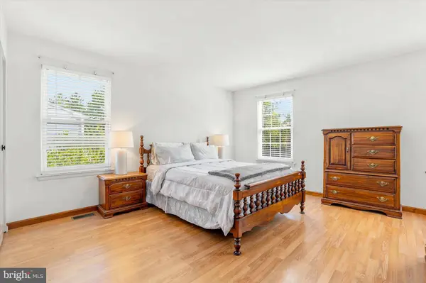 3218 LEELAND DR, Bensalem, PA 19020