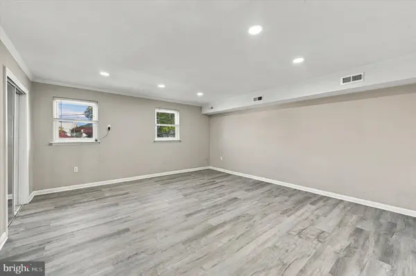 8419 TORRESDALE AVE, Philadelphia, PA 19136
