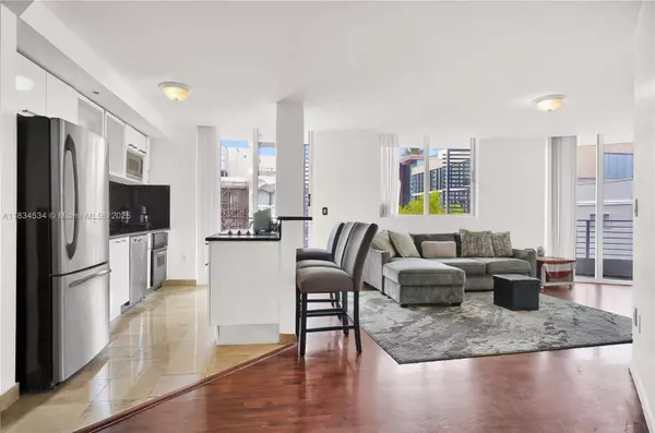 3339 Virginia St #PH-1, Miami, FL 33133