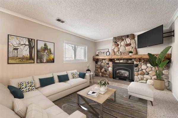 21470 E Aberdeen DR, Centennial, CO 80015