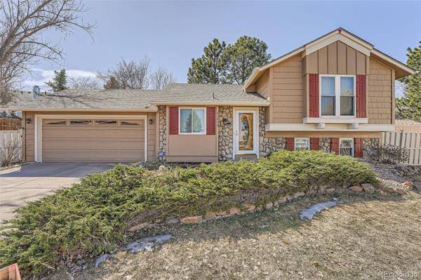 21470 E Aberdeen DR, Centennial, CO 80015