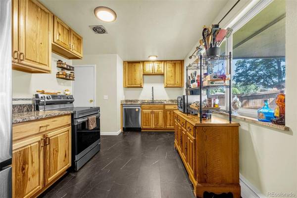 12475 W 38th AVE, Wheat Ridge, CO 80033