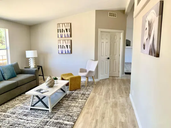 655 S 96TH Place, Mesa, AZ 85208