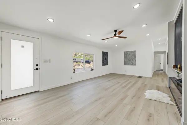 33235 S COLDWATER Road, Black Canyon City, AZ 85324
