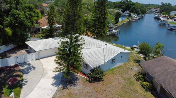 10744 DRUMMOND RD, Tampa, FL 33615