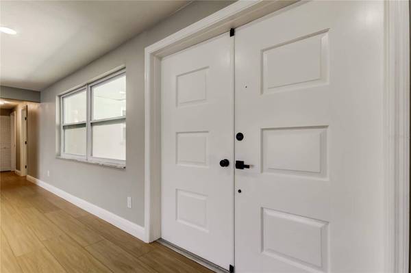 10744 DRUMMOND RD, Tampa, FL 33615
