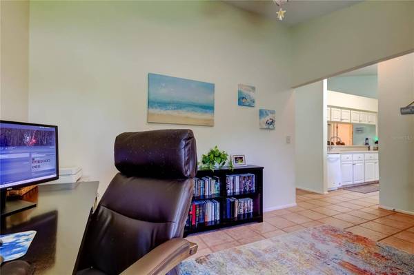 12004 PLANTAIN CT, Tampa, FL 33635