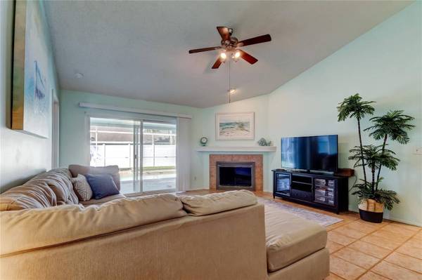 12004 PLANTAIN CT, Tampa, FL 33635