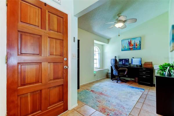 12004 PLANTAIN CT, Tampa, FL 33635