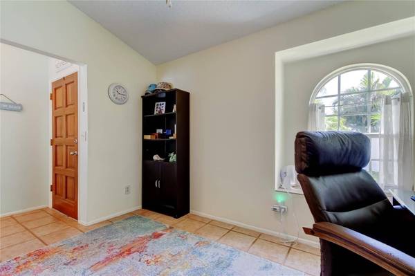 12004 PLANTAIN CT, Tampa, FL 33635