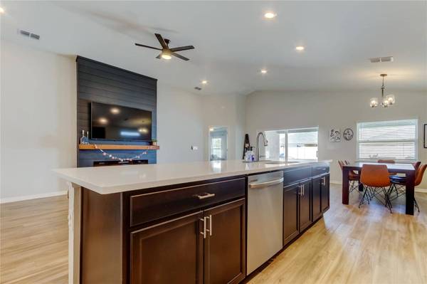 35407 BELLINGTON BLVD, Zephyrhills, FL 33541