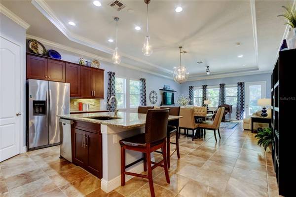 11624 QUIET FOREST DR, Tampa, FL 33635