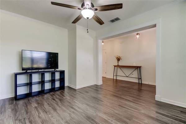 30943 PARROT REEF CT, Wesley Chapel, FL 33545