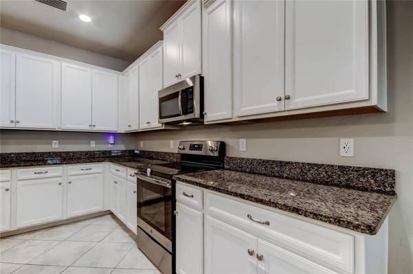 6623 CITRUS CREEK LN, Tampa, FL 33625