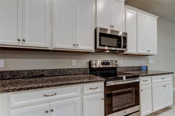 6623 CITRUS CREEK LN, Tampa, FL 33625