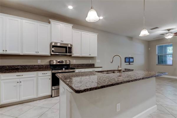 6623 CITRUS CREEK LN, Tampa, FL 33625