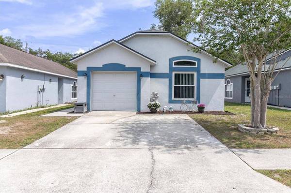 30610 DOUBLE DR, Wesley Chapel, FL 33545