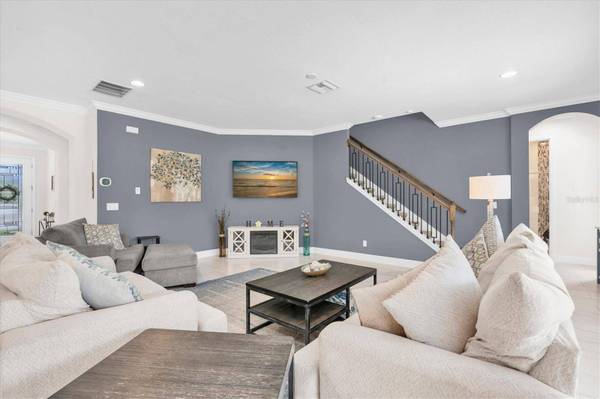 4023 BURDICK LOOP, Odessa, FL 33556