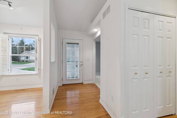 6352 Highland Ridge Drive, East Lansing, MI 48823, East Lansing, MI 48823