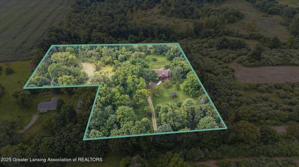 8401 Winegar RD, Perry, MI 48872