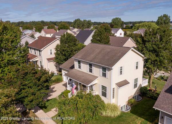 484 Avocet DR, East Lansing, MI 48823