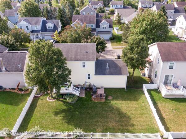 484 Avocet DR, East Lansing, MI 48823