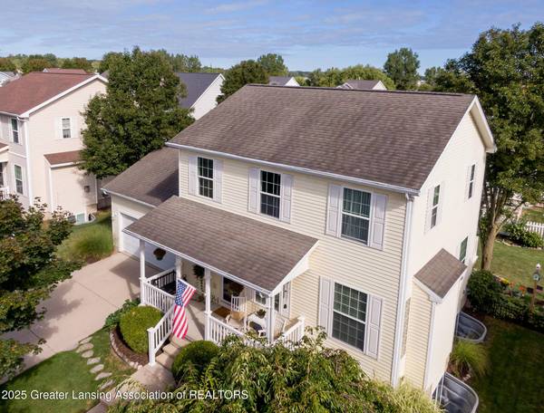 484 Avocet DR, East Lansing, MI 48823