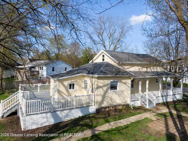 318 S Main ST, Leslie, MI 49251