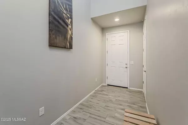 17225 S Alder Brooke Way, Vail, AZ 85641