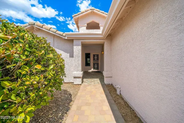 9631 E Banbridge Street, Tucson, AZ 85747