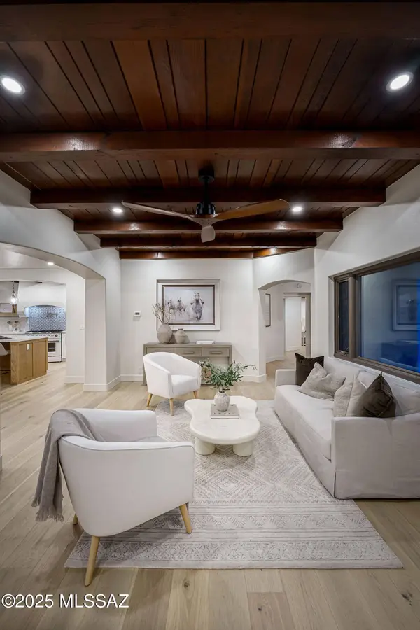 2424 E 8th St Street, Tucson, AZ 85719