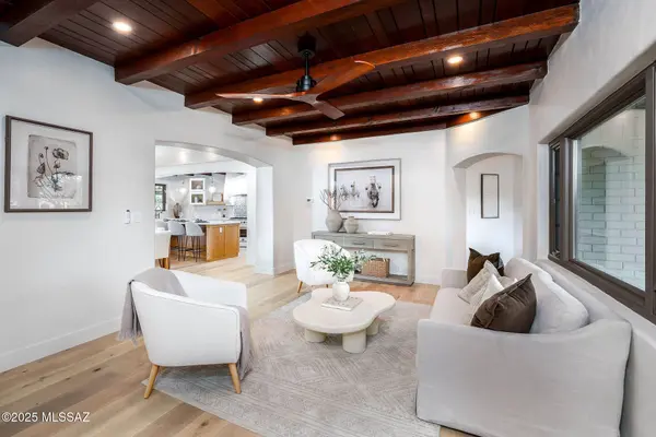 2424 E 8th St Street, Tucson, AZ 85719