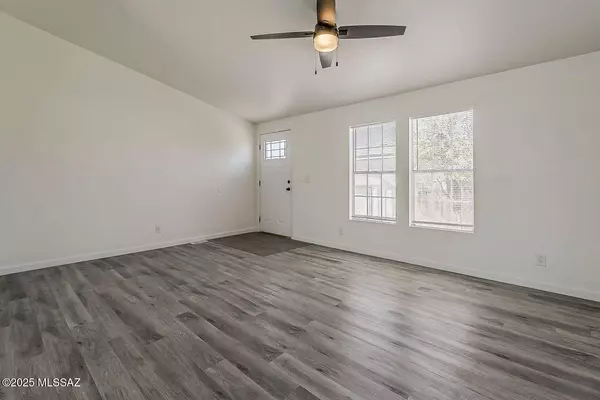 2662 W Golda Street, Tucson, AZ 85705