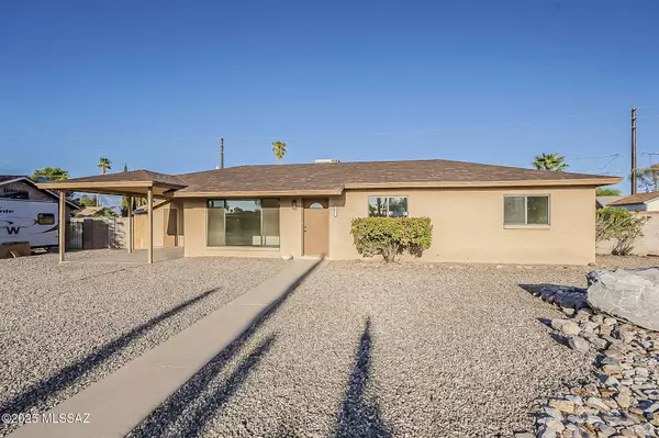6433 E Barnan Street, Tucson, AZ 85710
