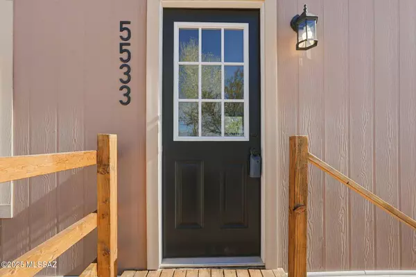 5533 S Alexandra Drive, Tucson, AZ 85735