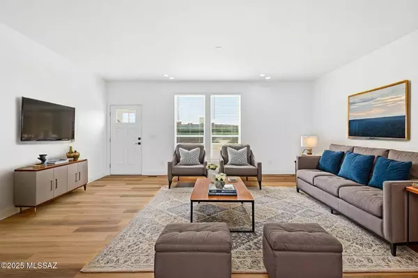 6362 N Van Ark Road, Tucson, AZ 85743