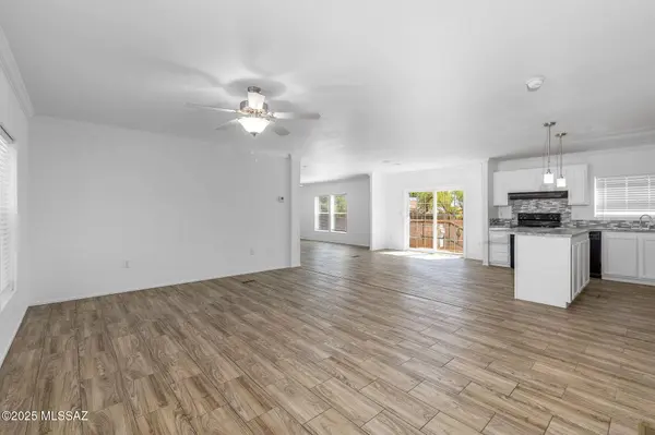 183 E Placita Estrella, Tucson, AZ 85705