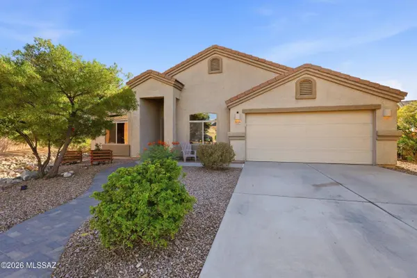 610 S Charles L Mckay Pl, Vail, AZ 85641