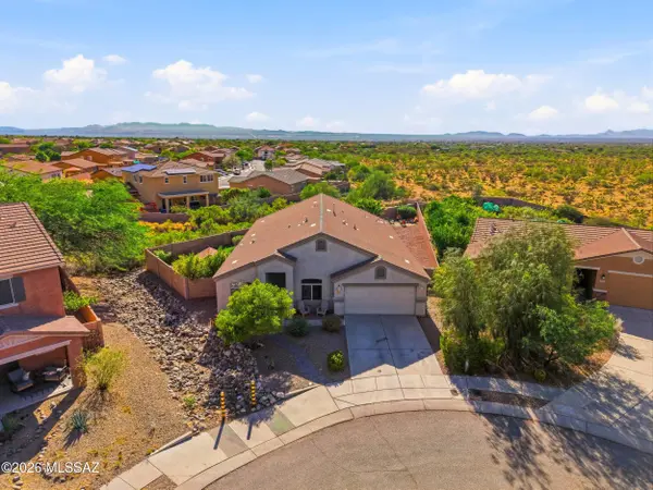 610 S Charles L Mckay Pl, Vail, AZ 85641