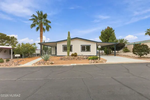 161 W Olive Dr, Green Valley, AZ 85614