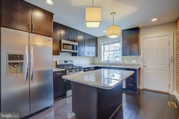 822 S ROBINSON ST S, Baltimore, MD 21224