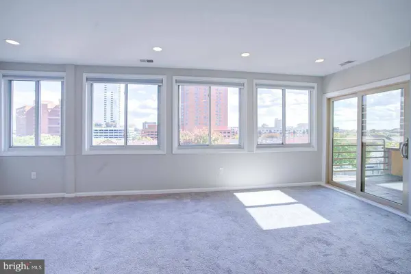 123 W BARRE ST #PH-3, Baltimore, MD 21201